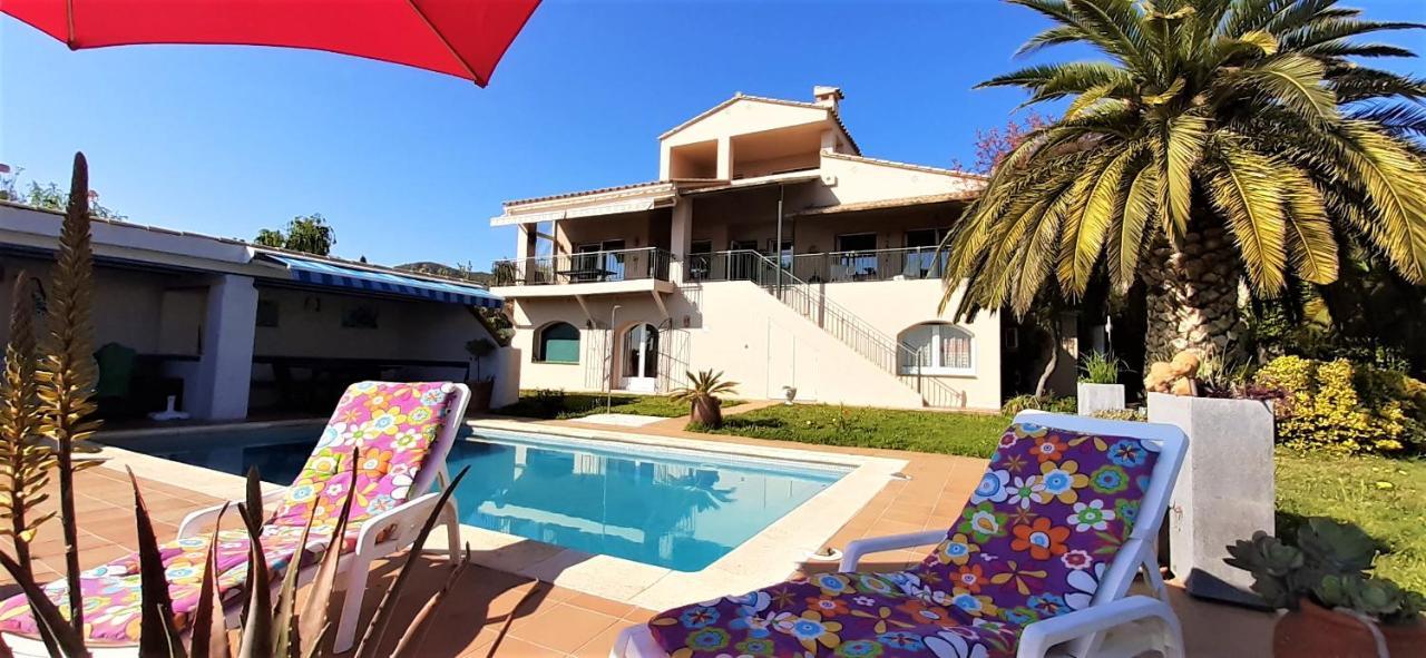 Suite & Spa Panoramic Olivars Pau Exterior photo
